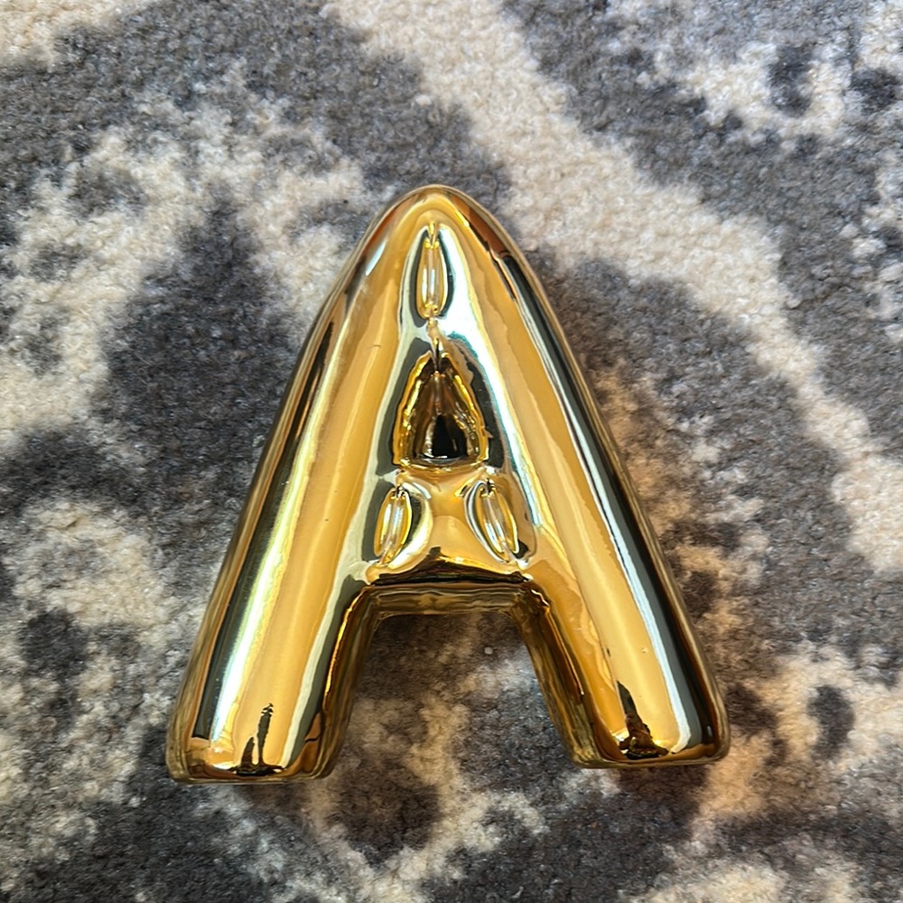Ashland Gold Bubble Letter